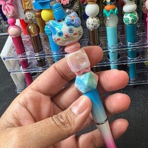Hello Kitty Pen